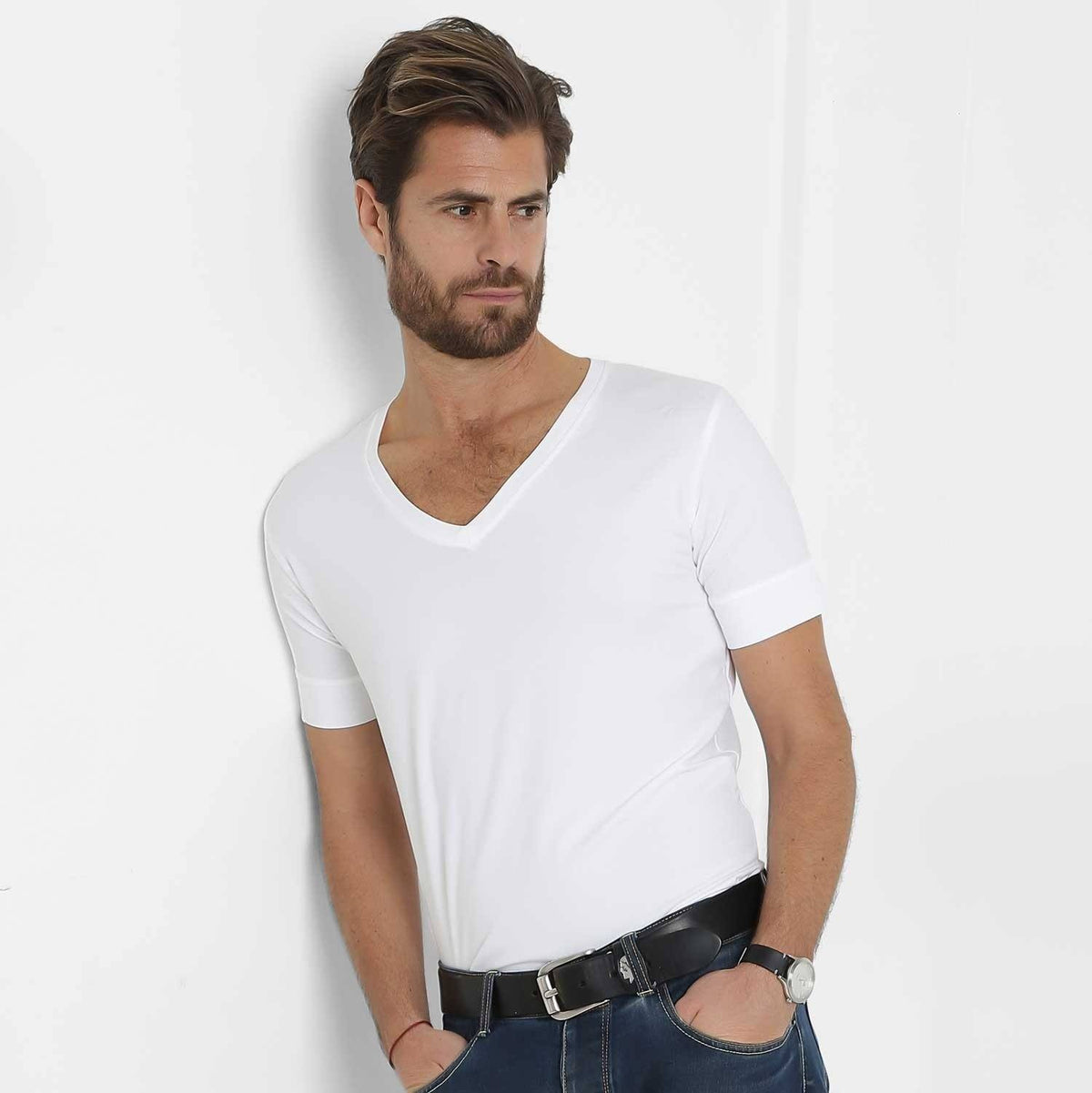 Florence – White V-Neck – T-Shirts – Sumisura